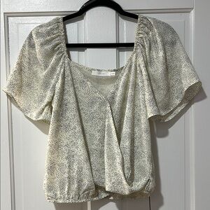 Lush Cream and Black Spotted Flutter sleeve top, Small NWOT